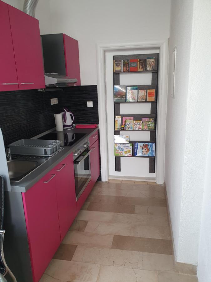 Apartment Carevic Baška Voda エクステリア 写真